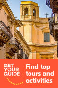 Baroque Architecture and City Highlights Guided Tour