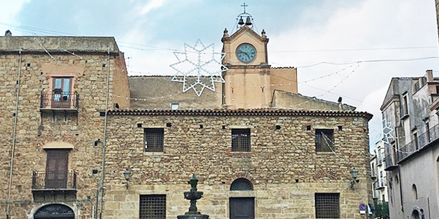 Court Bank in Castelbuono