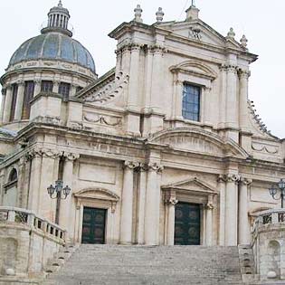 Basilica Maria Santissima Annunziata a Comiso