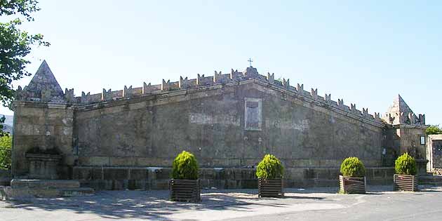 Drinker of the Holy Trinity in Geraci Siculo