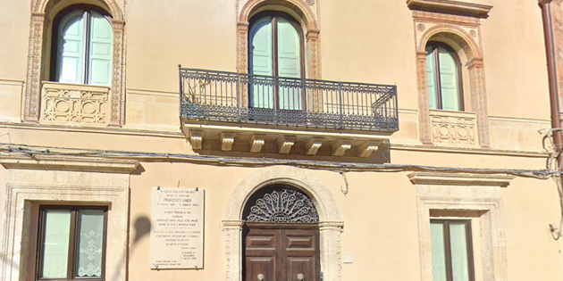 Lanza House in Valguarnera
