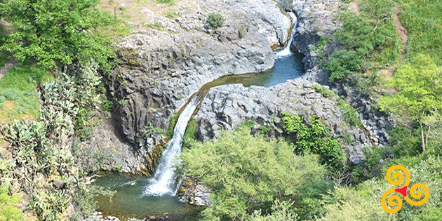 Oxena waterfalls