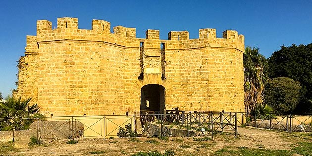 A Mare Castel in Palermo