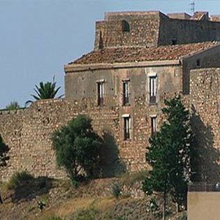 Caronia Castle