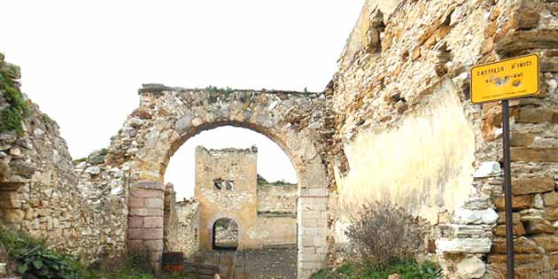 Inici Castle in Castellammare del Golfo