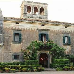 Castello degli Schiavi a Fiumefreddo