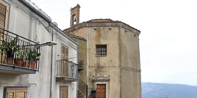 Chiesa del Crocifisso a San Fratello