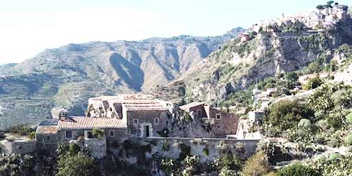 Chiesa Madonna della Rocca a Taormina