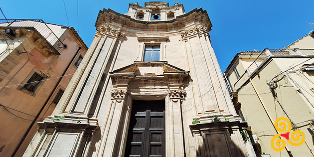 Chiesa SS. Sacramento al Circolo a Militello in Val di Catania