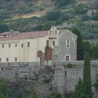 Convento e Cripta dei Cappuccini a Savoca