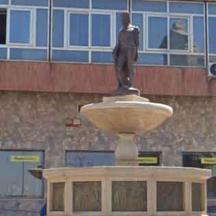 Fountain of Hercules in Agira
