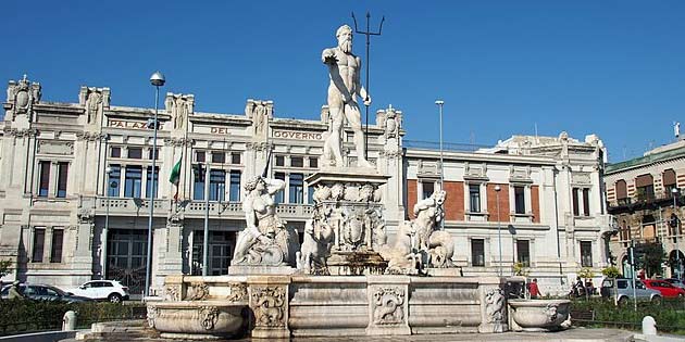 Fountain of Neptune in Messina