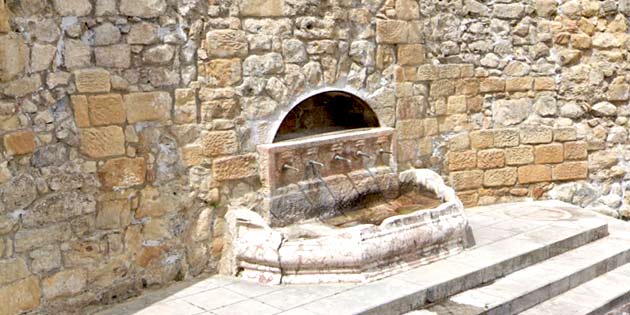 Vecchia Fountain in Mezzojuso