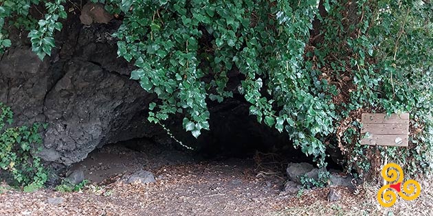 Common Cave in Trecastagni