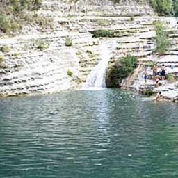 Cavagrande lakes