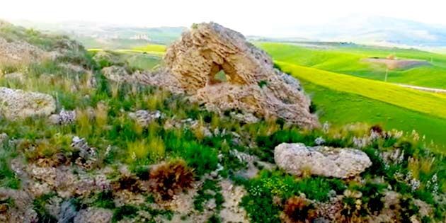 Astronomical Megalith in Gela