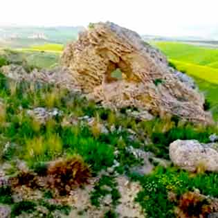 Astronomical Megalith in Gela