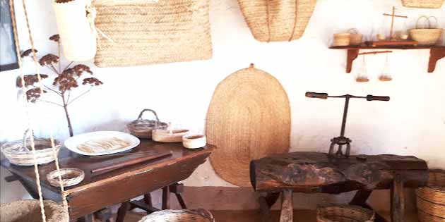 Museum of Weaving of Riserva dello Zingaro