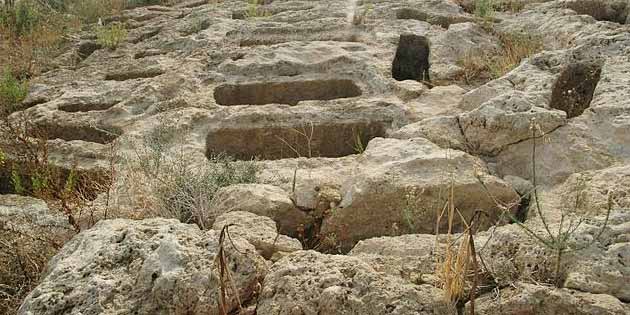 Necropolis of Mirio in Santa Croce Camerina