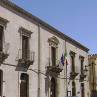 Palazzo Ballarò a Mineo
