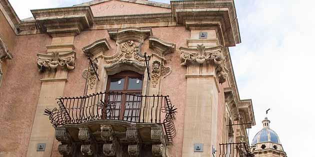 Palazzo della Cancelleria a Ragusa