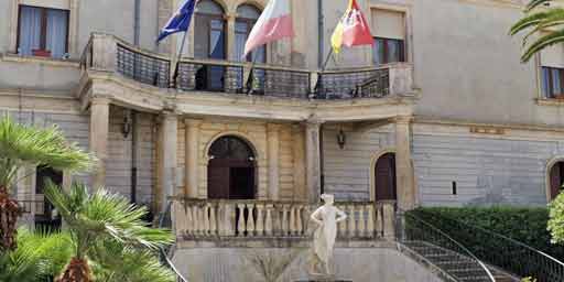 Palazzo Comunale a Chiaramonte Gulfi