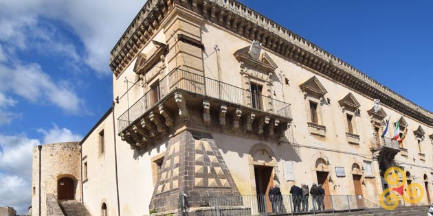 Palazzo Gravina-Cruyllas a Francofonte