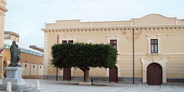 Palazzo Pignatelli a Menfi
