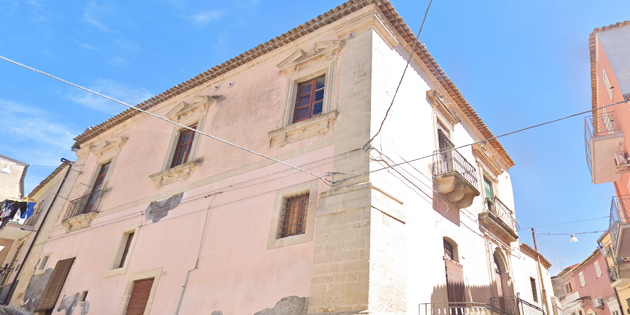 Reburdone Palace in Militello in Val di Catania