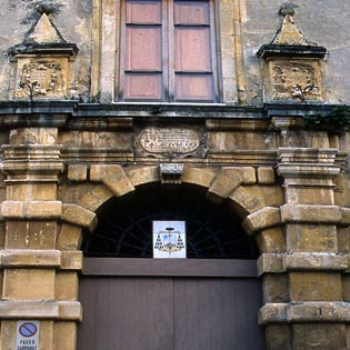 Palazzo Vescovile a Santa Lucia del Mela