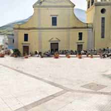 Piazza San Vincenzo a Stromboli