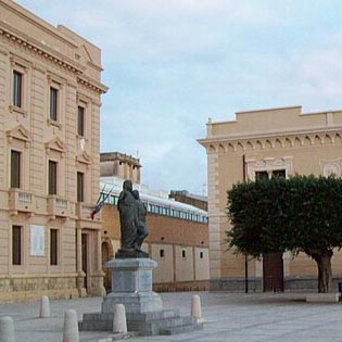 Piazza Vittorio Emanuele a Menfi