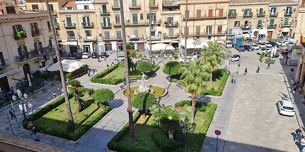 Piazza Vittorio Emanuele in Monreale