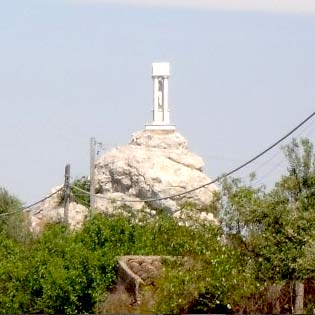 Pietra Lunga a Castrofilippo