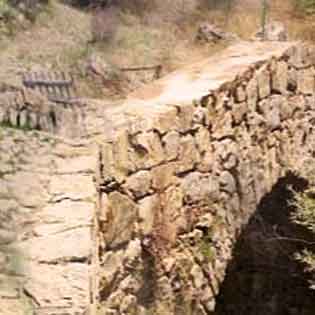 Ponte di San Brancato nel Parco delle Madonie