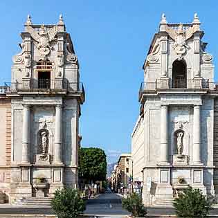 Porta Felice a Palermo