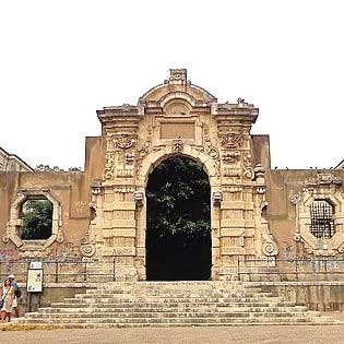 Grazia Gate in Messina