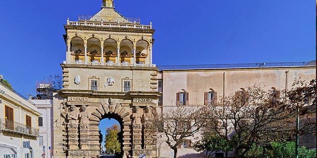 Porta Nuova in Palermo
