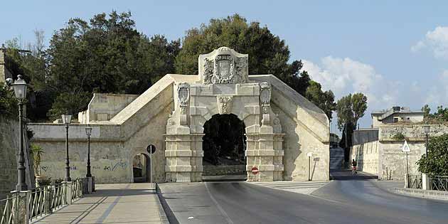 Spagnola gate of Augusta