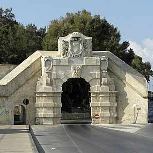 Spagnola gate of Augusta