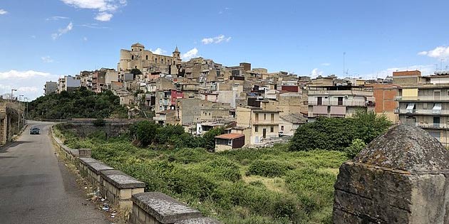 Portale della Chiesa di Sant'Agata a Francofonte