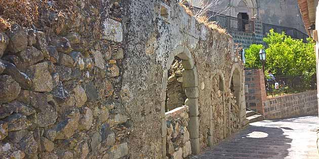 Rovine della Sinagoga di Savoca