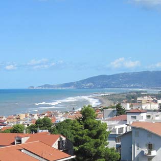 Acquedolci beach
