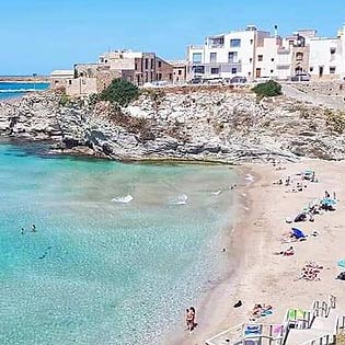 Spiaggia La Praiola a Terrasini