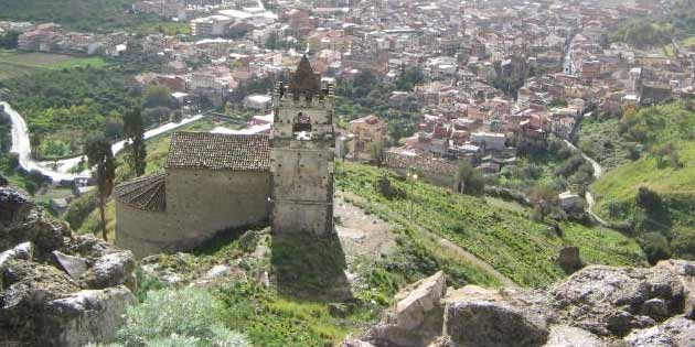 Terra vecchia in Calatabiano
