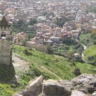 Terra vecchia in Calatabiano