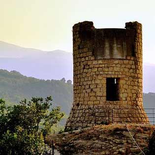 Cannizzu Tower in Castiglione di Sicilia