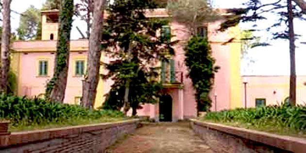 Villa Sanderson a Castanea delle Furie