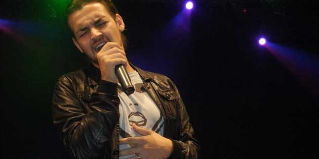 Concerto di Valerio Scanu ad Acquedolci Concerto di Valerio Scanu ad Acquedolci
