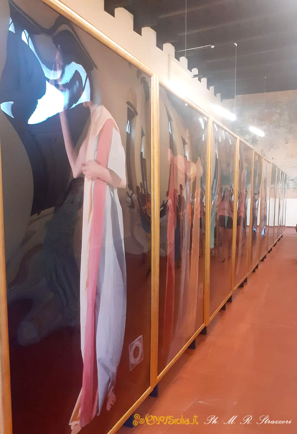Palazzo Corvaia installazione le ore luigi ontani